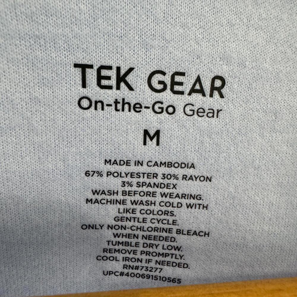 Tek Gear Women’s Size Medium Lavender Long Sleeve Brushed Fleece Sweatshirt - Picture 3 of 9